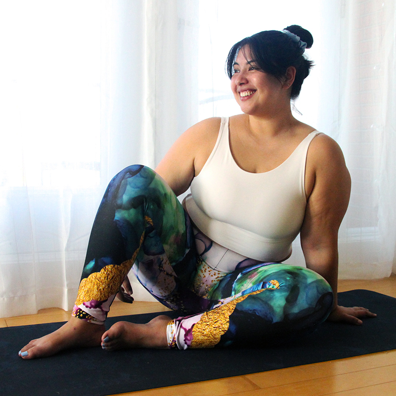 New XXL Leggings & Capris made on-demand, Blog